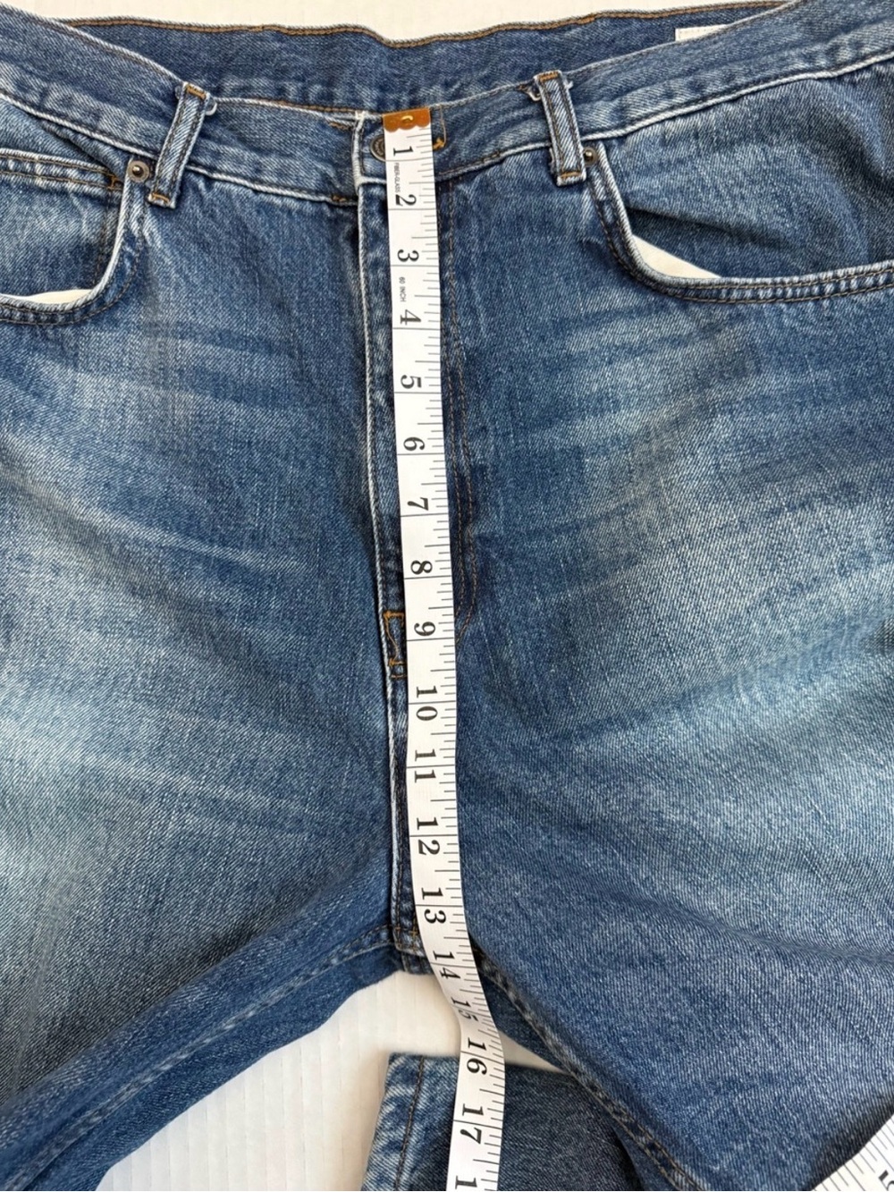 Zara High Rise Straight Leg Jeans Size 12 Medium Blue Wash -EUC - Picture 8 of 9